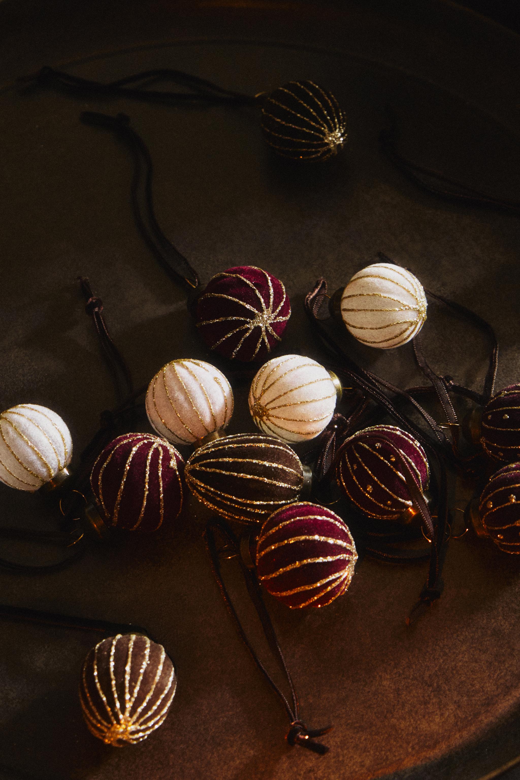 SET OF VELVET BALL CHRISTMAS TREE ORNAMENTS (SET OF 20)